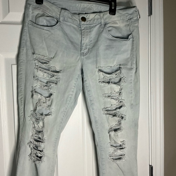 EUC Light Blue Distressed Women Jeggings Size 14 - Picture 2 of 9